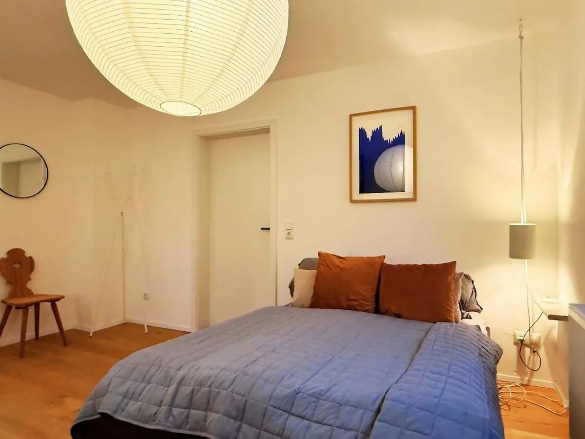 Charmantes Apartment - Fuer 2-4 Personen - Modern, Ruhig, Parkplatz Passavia 0*,  Germania